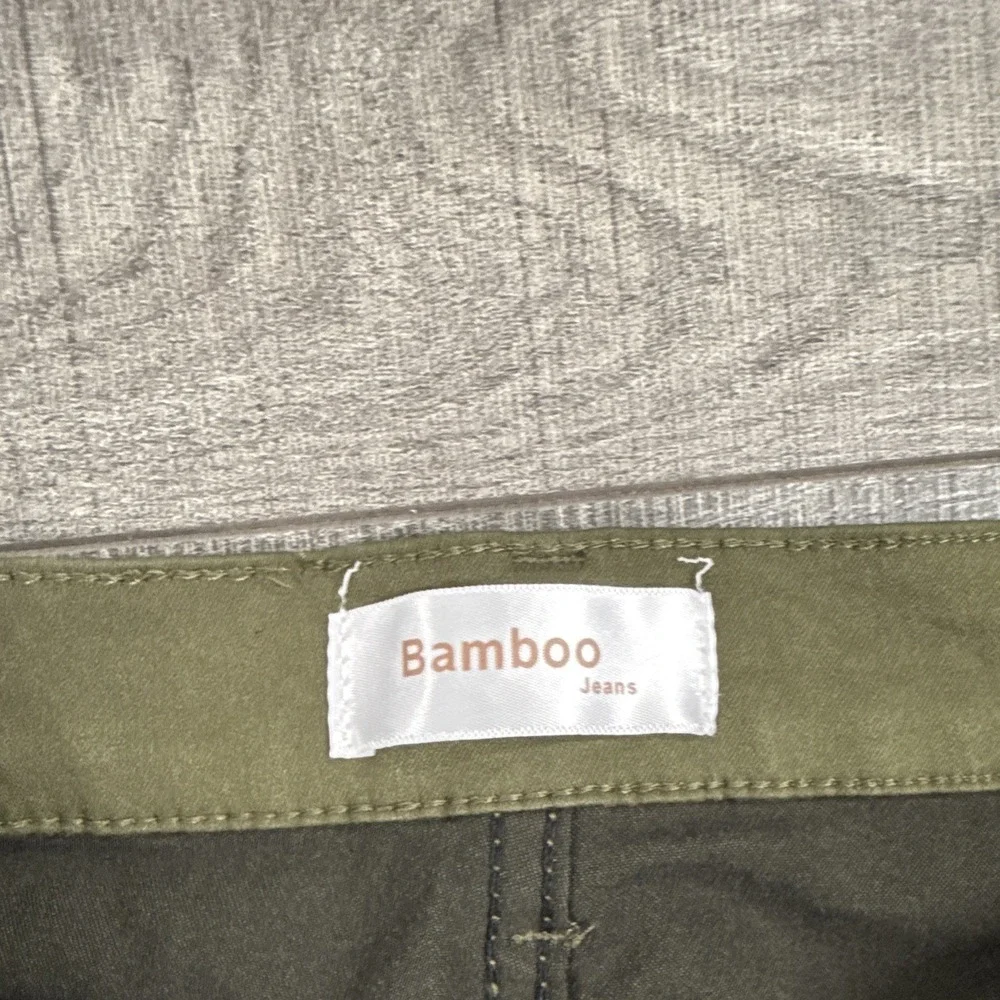 NEW! Bamboo Jeans Women's Green Solid Twill Chino Pants Straight Leg Pockets 13
